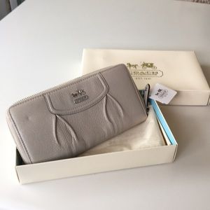 Coach Madison Leather Accordion Wallet